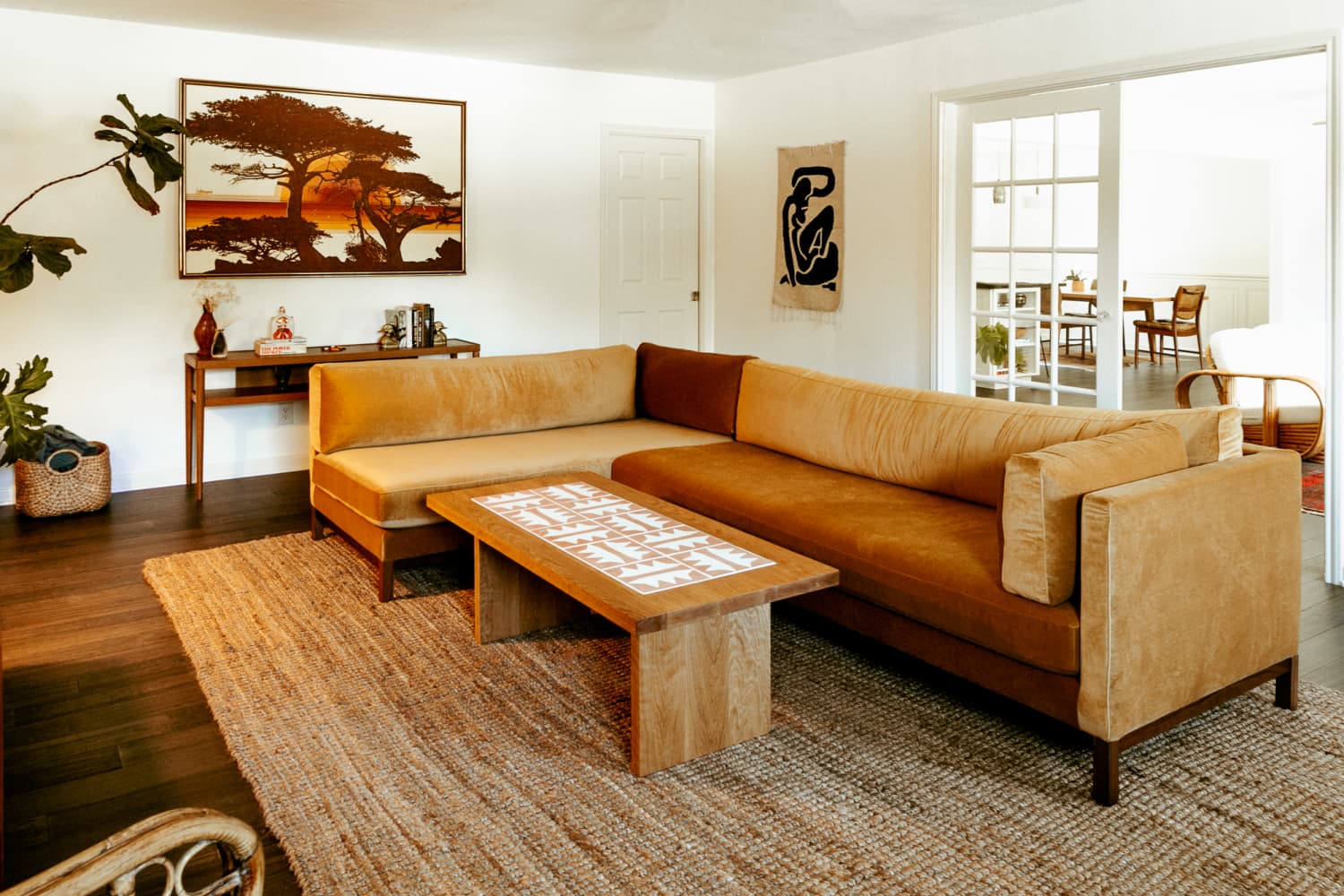 VintageFilled Texas House With Tiled Furniture Apartment Therapy